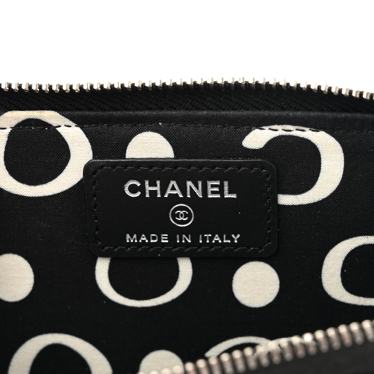 Chanel Caviar Quilted CC Logo Zip Around Card Holder Black 6 of 8