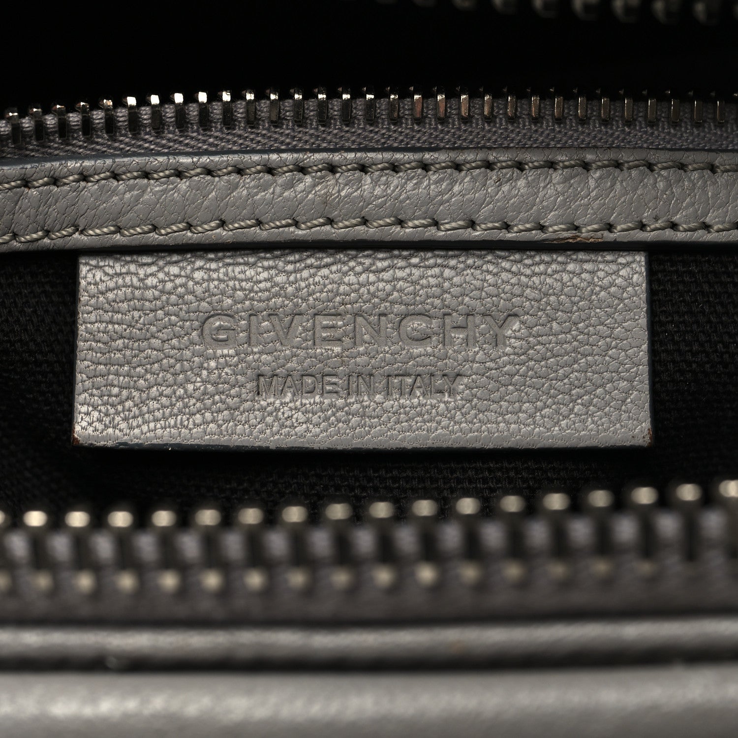 Givenchy Sugar Goatskin Small Antigona Pearl Grey 6 of 17
