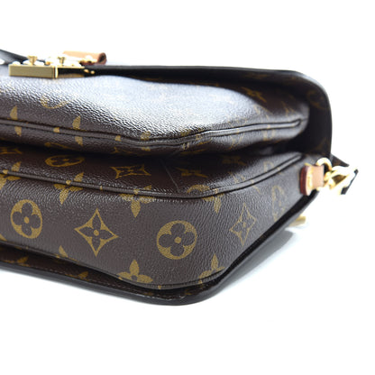 Louis Vuitton Monogram Pochette Metis 6 of 11