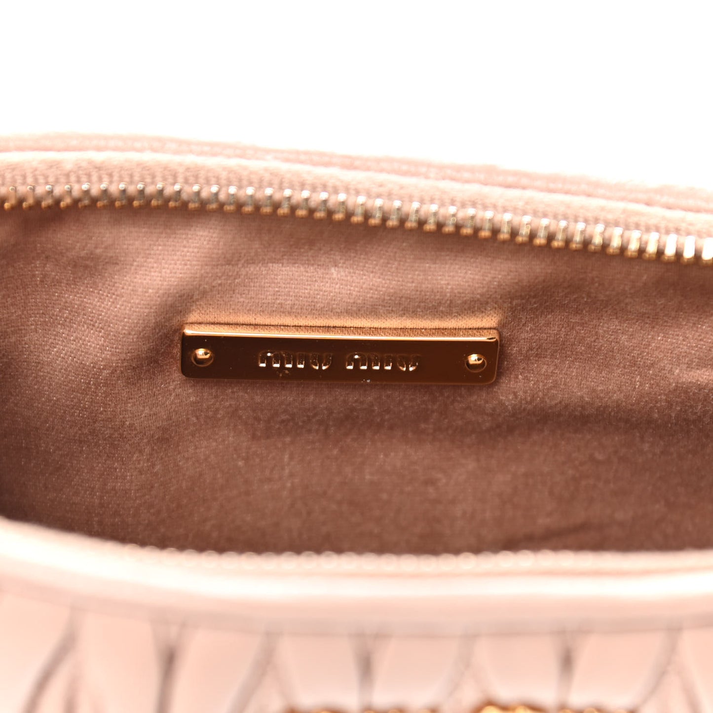 Nappa Matelasse Wristlet Cammeo