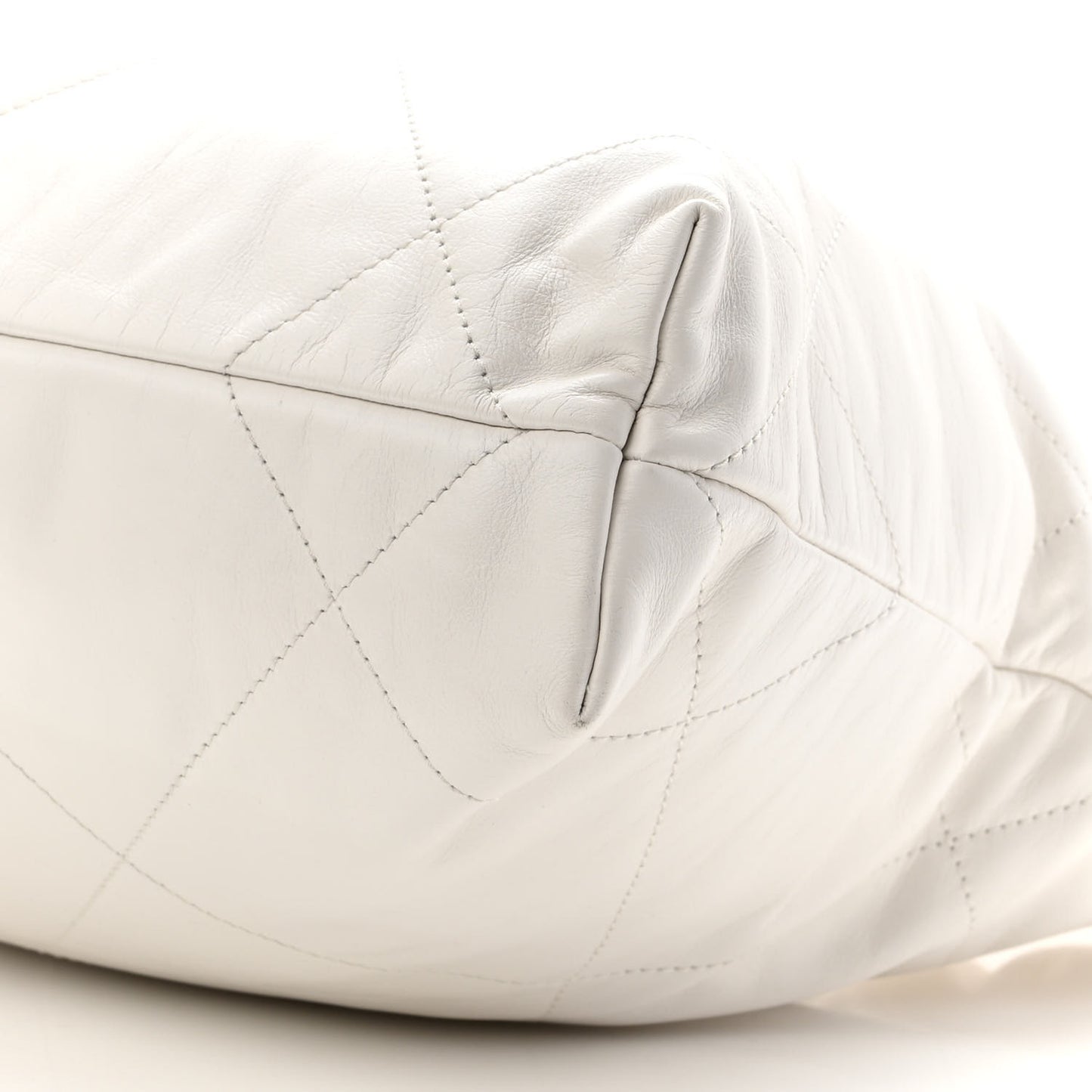 Shiny Calfskin Quilted Small Chanel 22 White