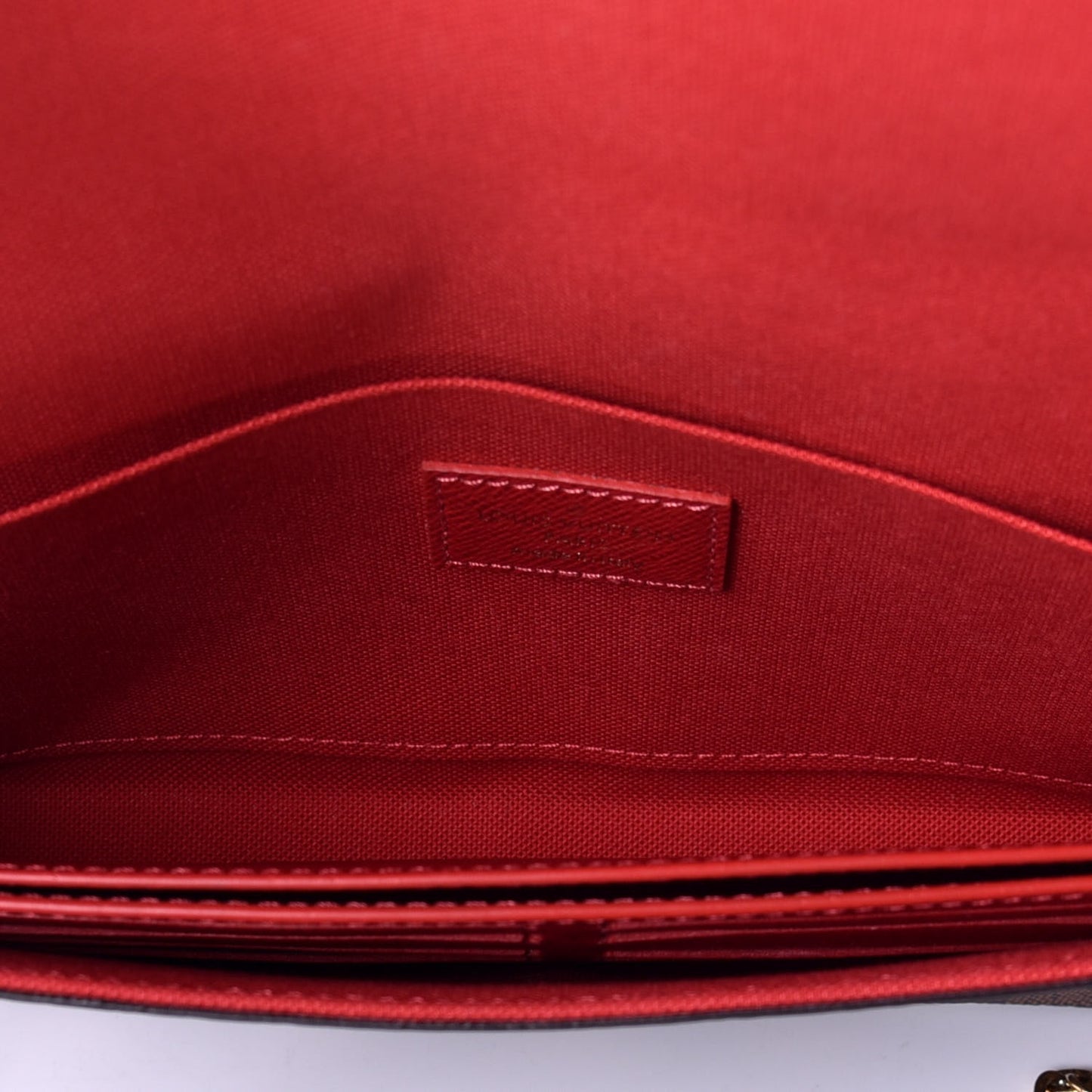 Damier Ebene Pochette Felicie Chain Wallet