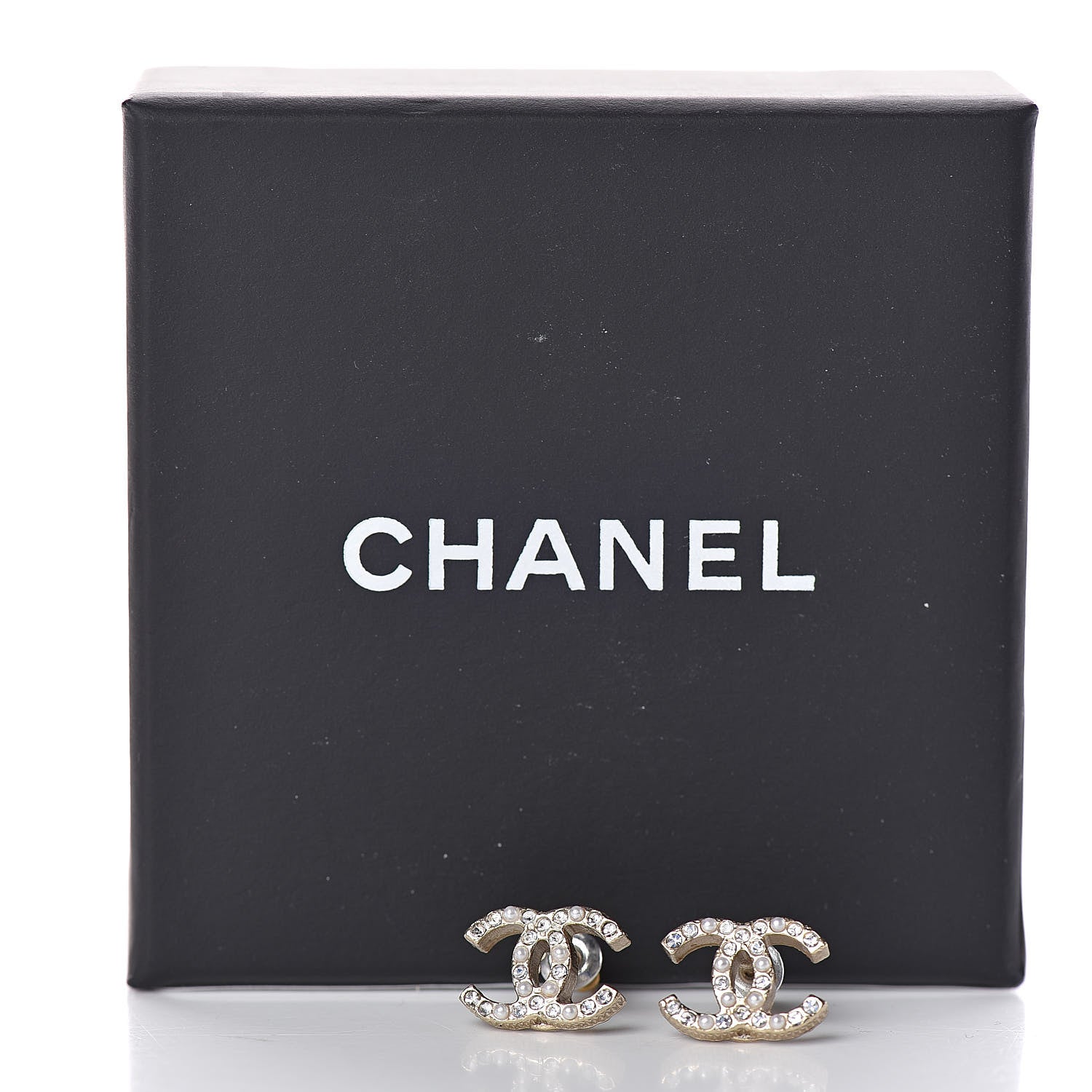 Chanel Pearl Crystal CC Earrings Light Gold 5 of 5