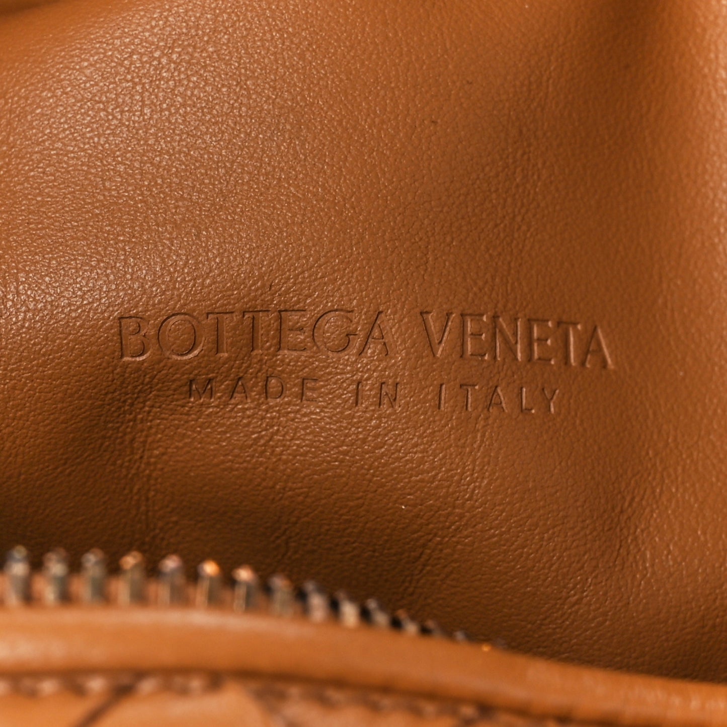 Nappa Intrecciato Medium Jodie Caramel