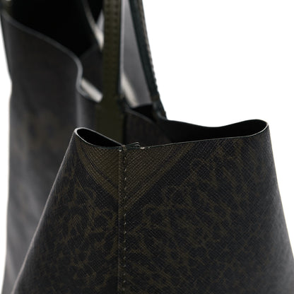 Givenchy Textured Coated Canvas I Feel Love Print Large Antigona Tote Green 10 of 17