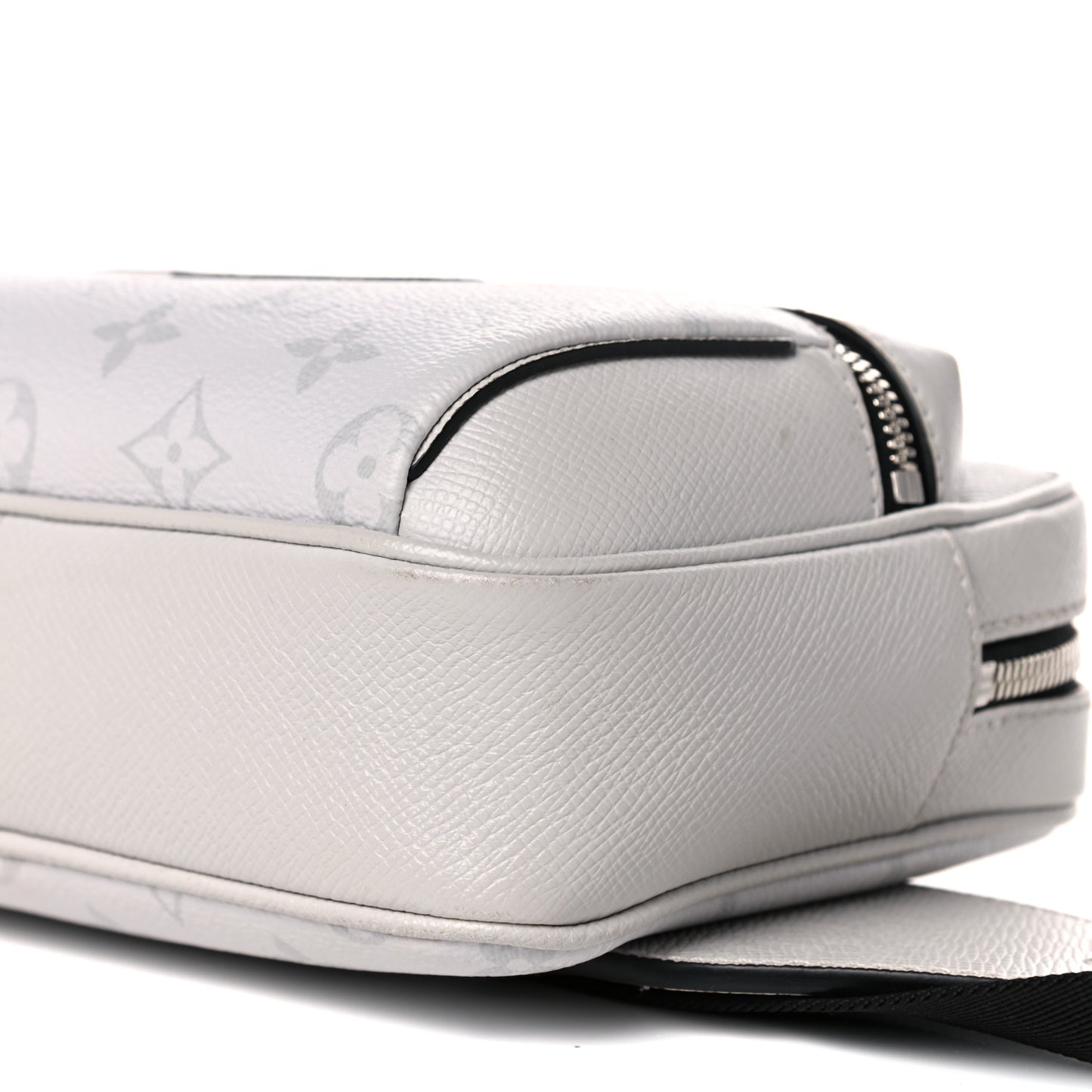 Taiga Monogram Outdoor Bumbag White