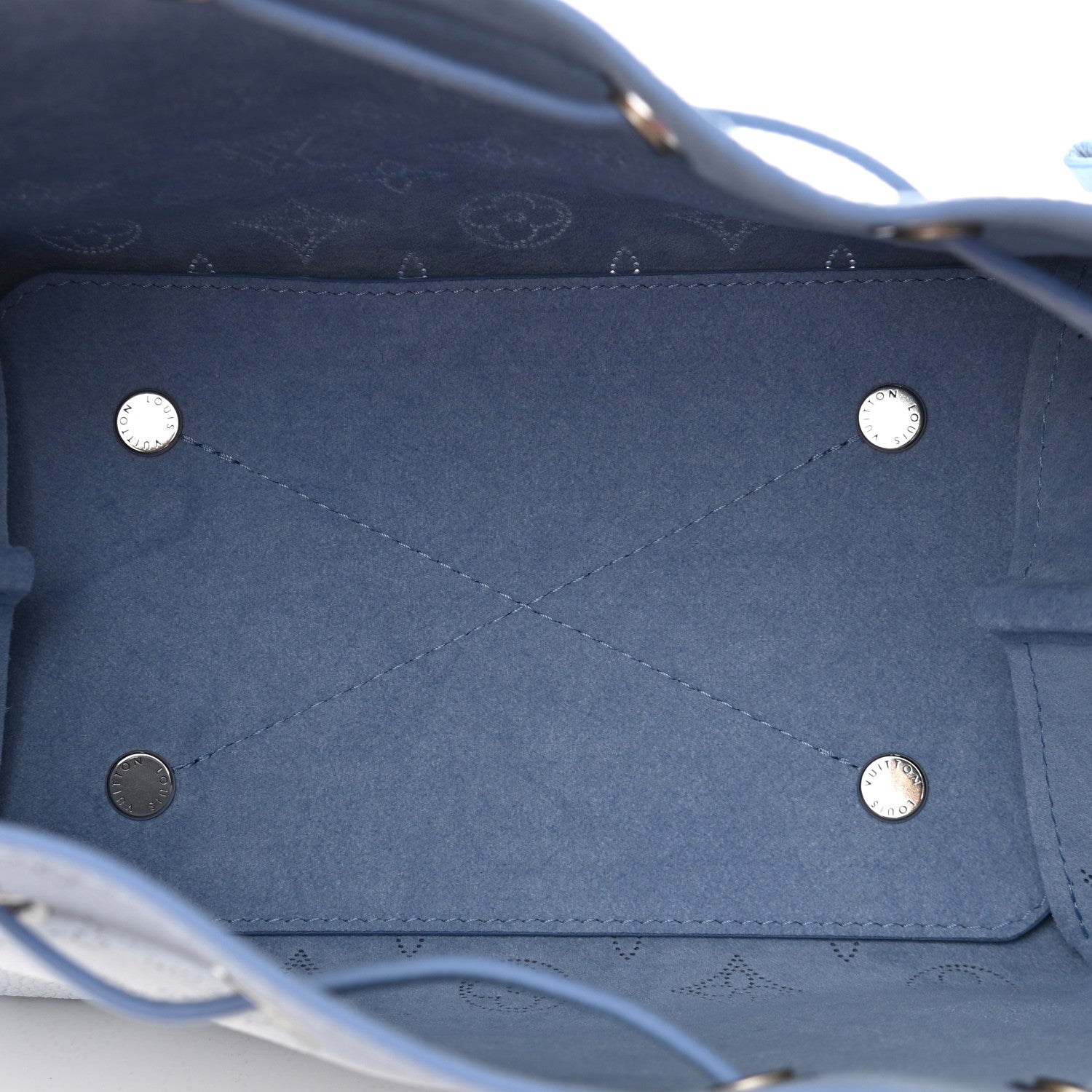 Louis Vuitton Mahina Bella Bleu Nuage 5 of 9