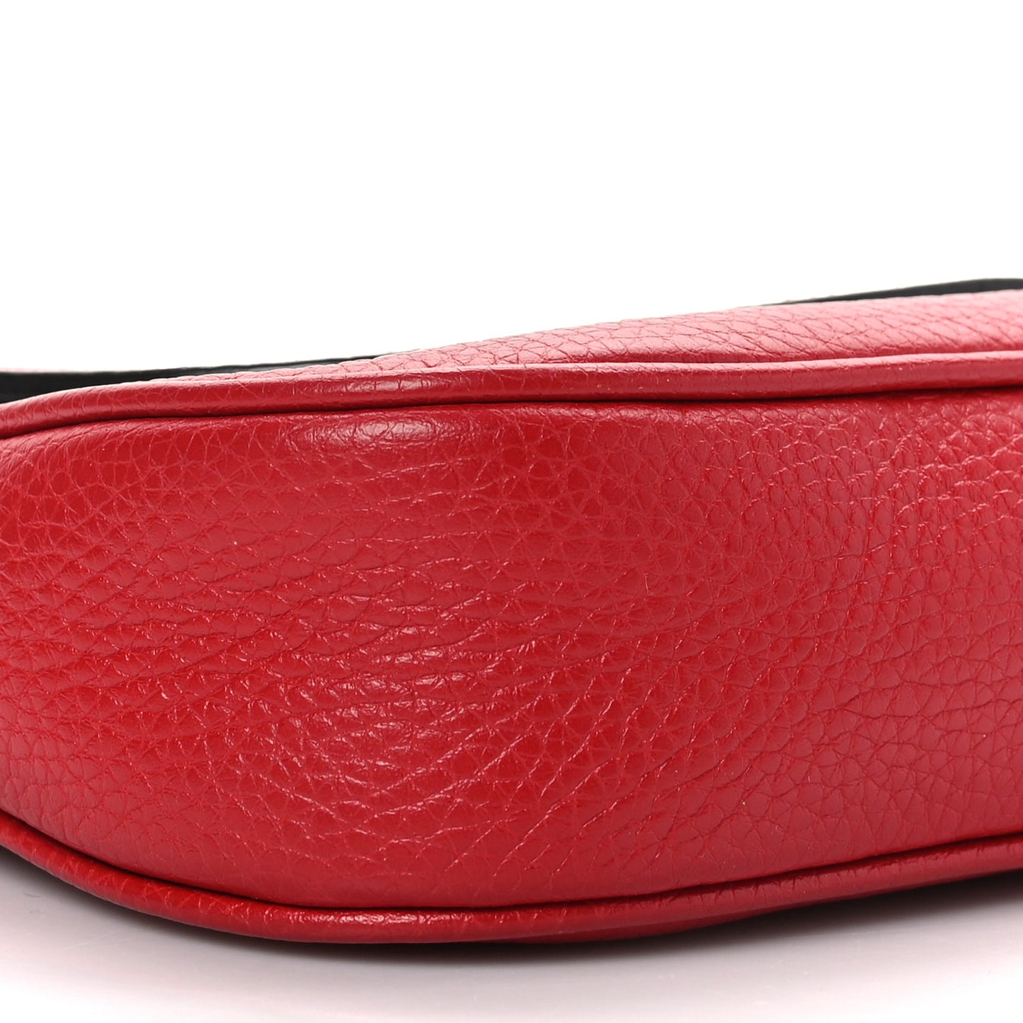 Pebbled Calfskin Medium Soho Flap Crossbody Vibrant Red