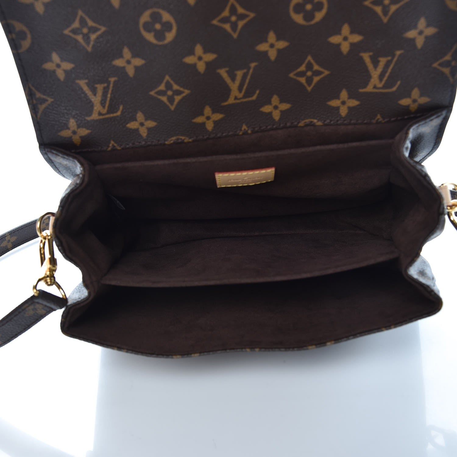 Louis Vuitton Monogram Pochette Metis 5 of 9