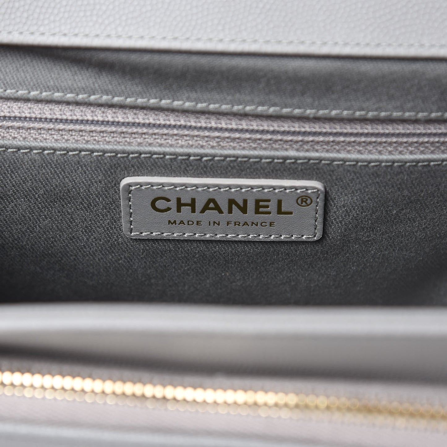 Caviar Quilted Medium Business Affinity Flap Grey