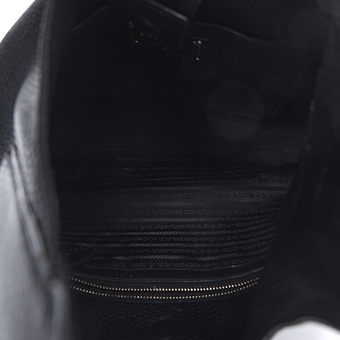 Vitello Daino Embossed Logo Hobo Black