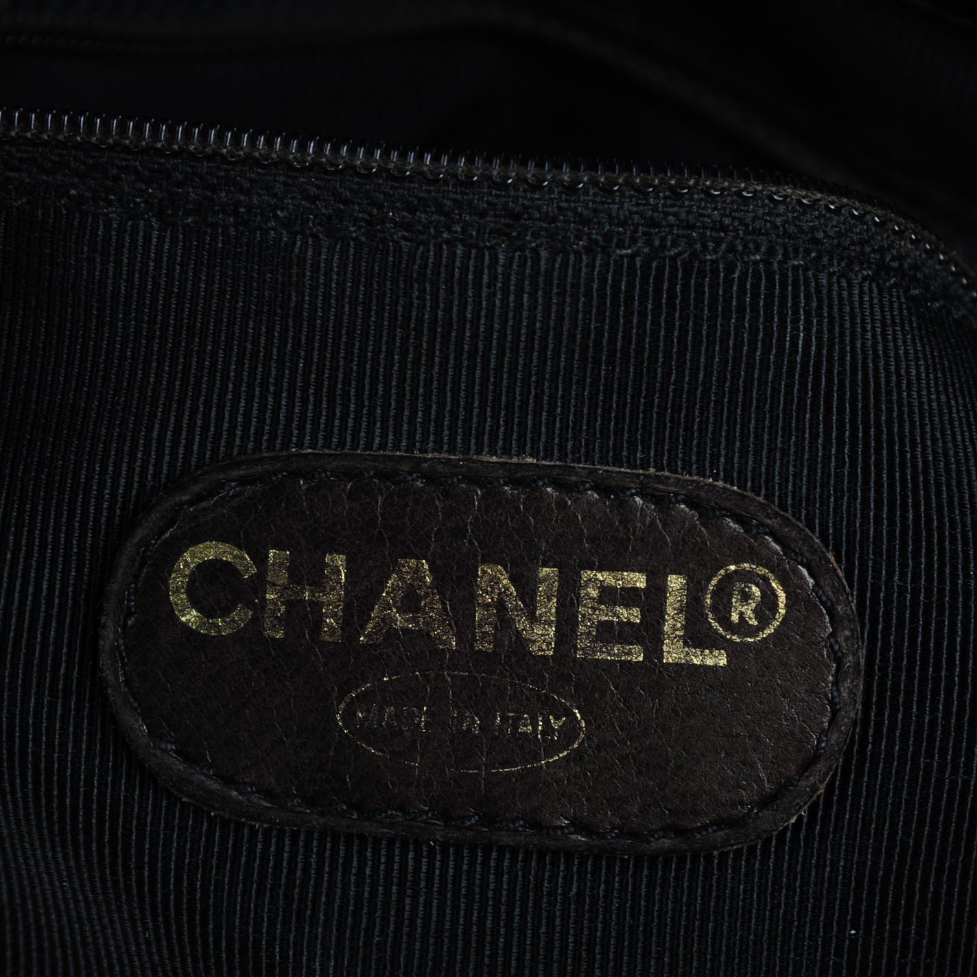 Caviar Shoulder Bag Black