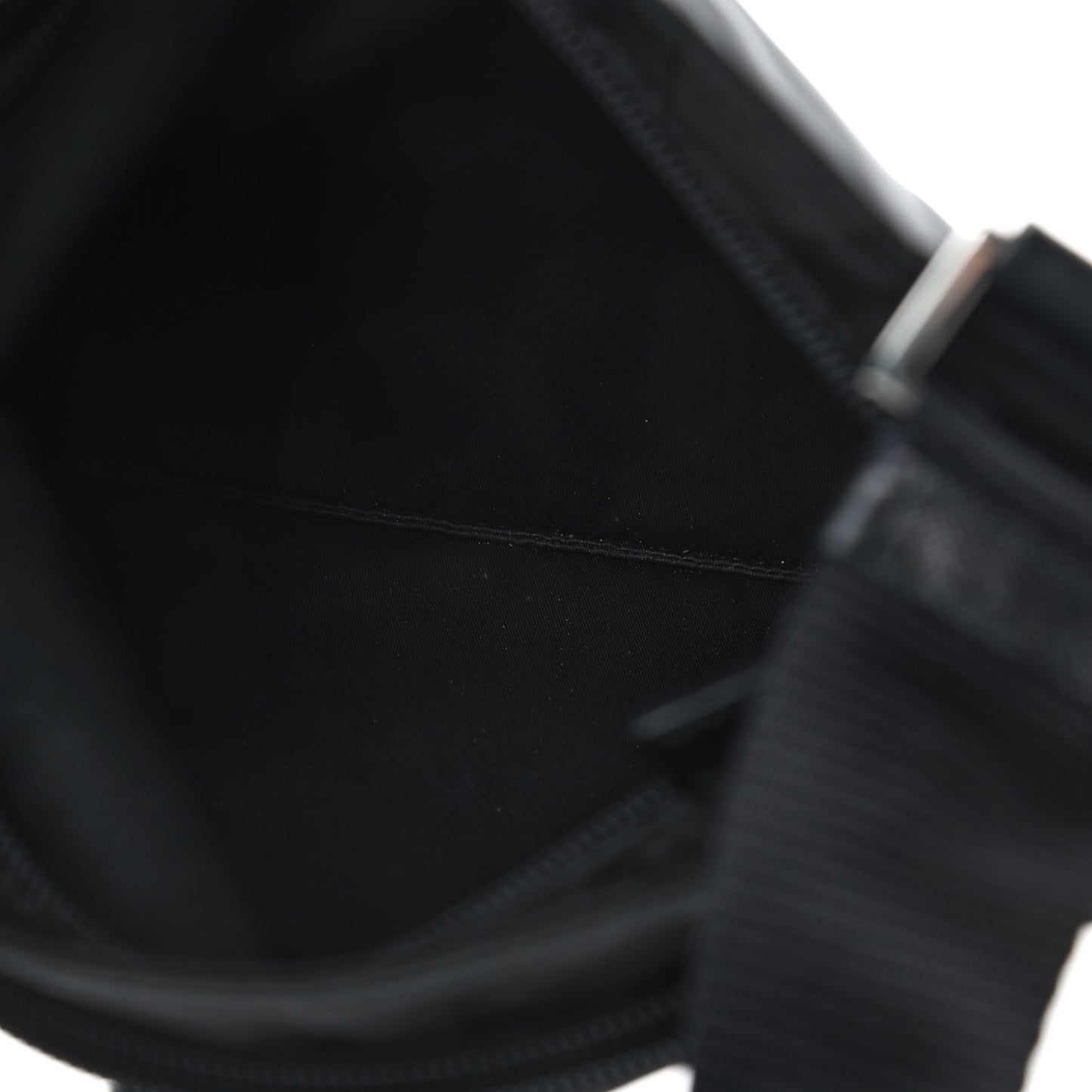 Tessuto Nylon Saffiano Flat Messenger Bag Black