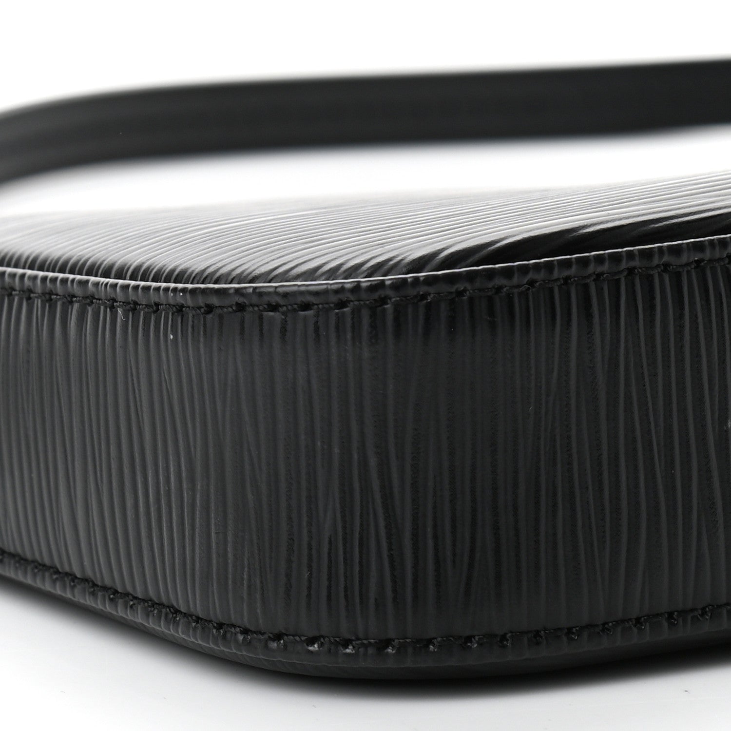 Louis Vuitton Epi Pochette Accessories NM Black 10 of 10