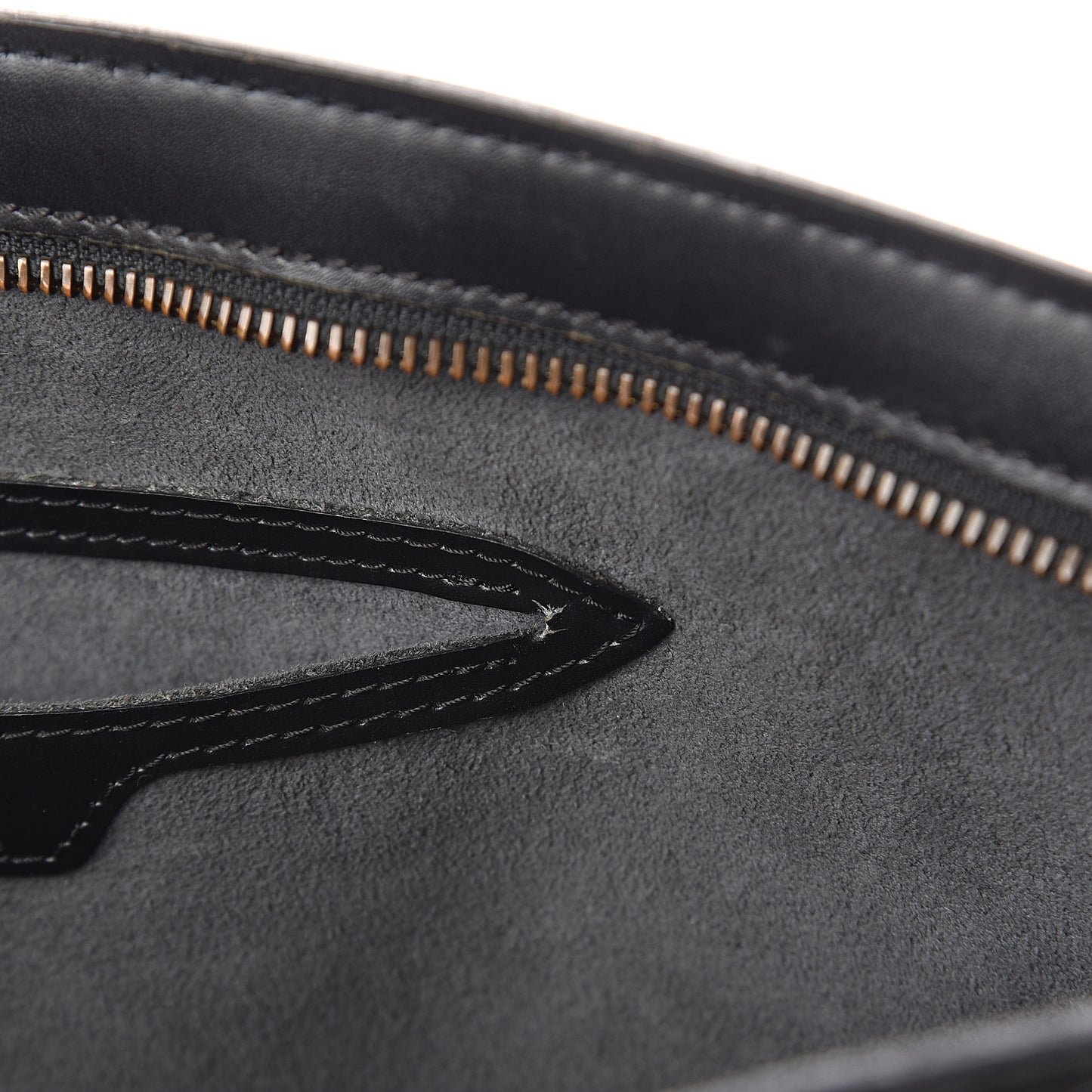 Epi Saint Jacques PM Long Straps Black