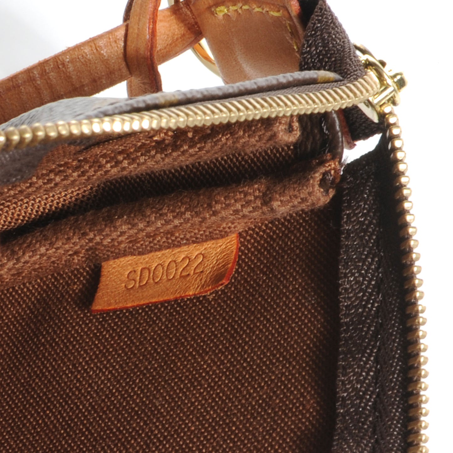 Monogram Pochette Accessories