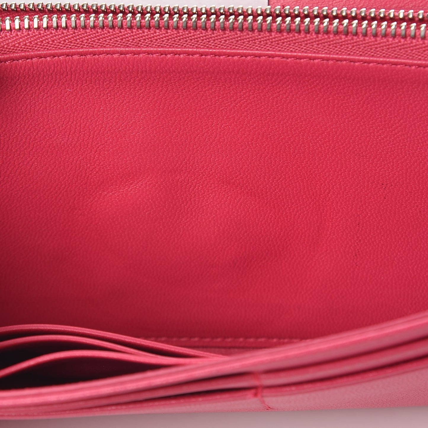 Lambskin Diorama Croisiere Chain Wallet Fuchsia