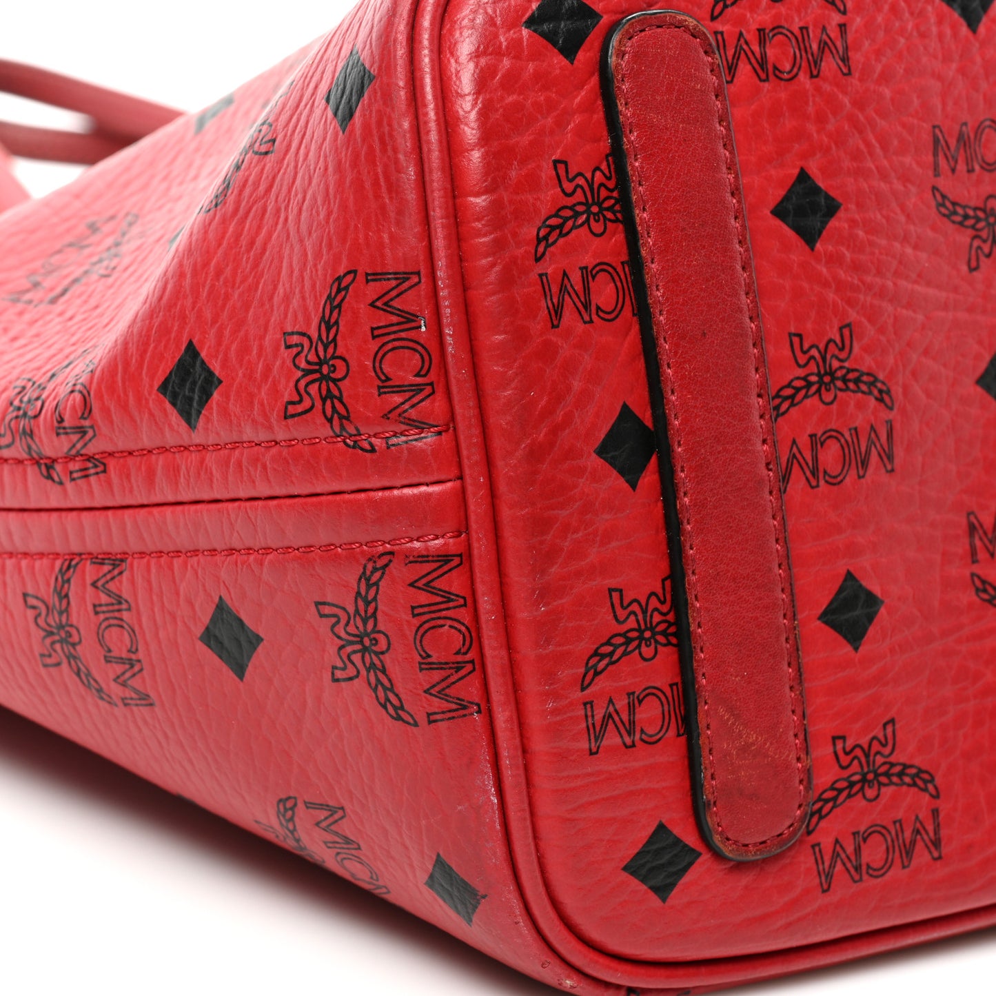 Visetos Medium Liz Reversible Shopper Tote Ruby Red