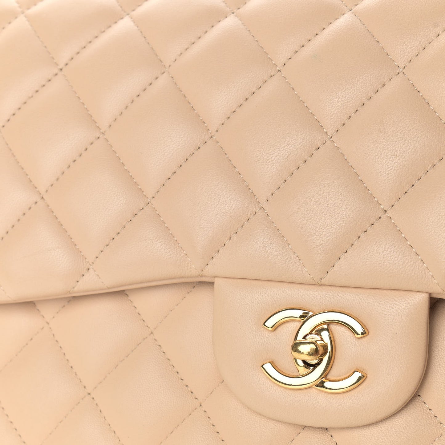 Lambskin Quilted Jumbo Double Flap Beige Clair