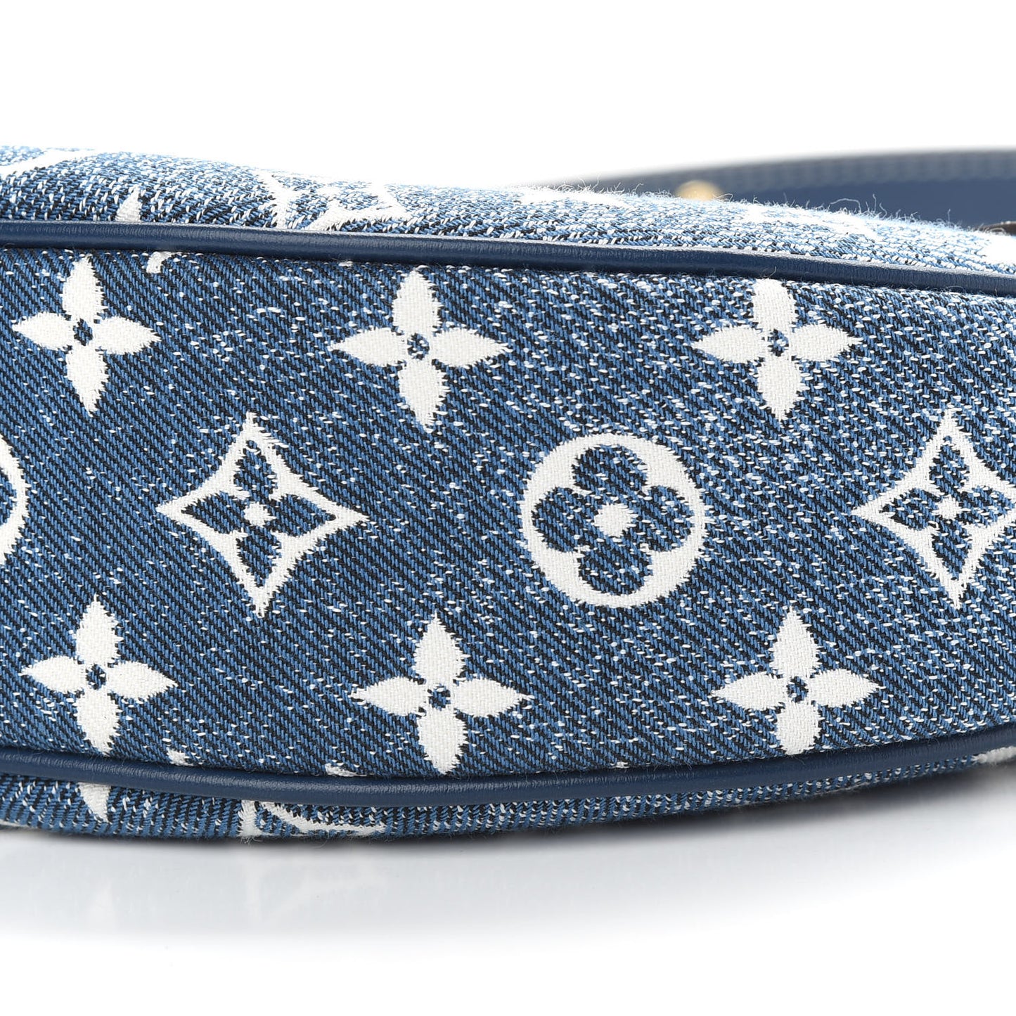 Monogram Jacquard Denim Loop Bleu