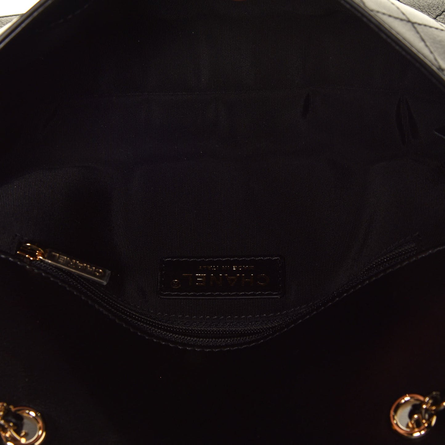 Calfskin Stitched CC Case Flap Bag Black