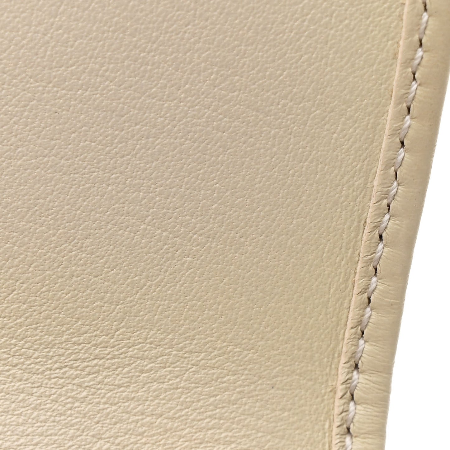Roxy Calfskin Medium Blondie Chain Wallet Mystic White