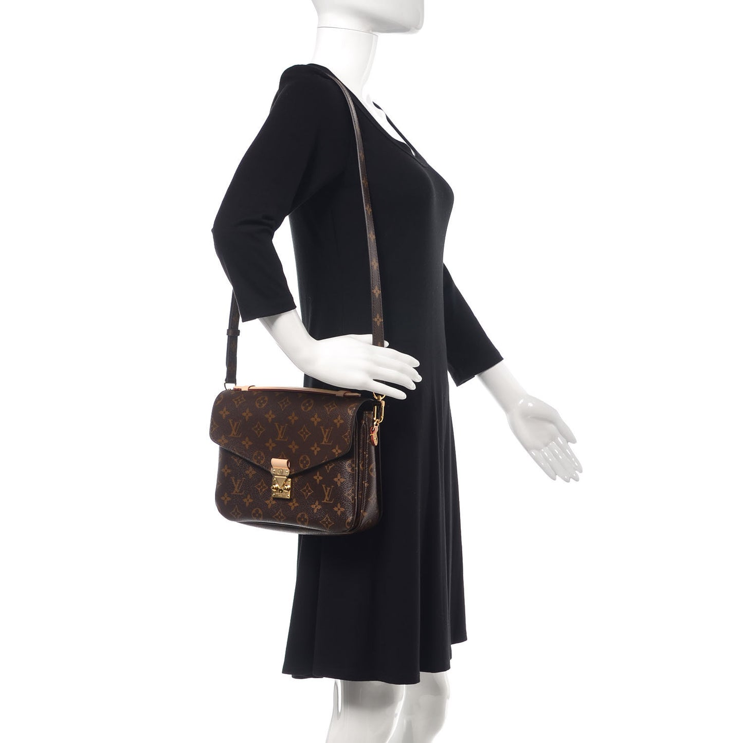Monogram Pochette Metis
