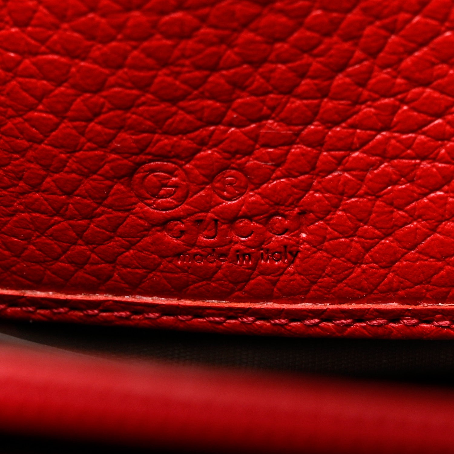 Gucci Pebbled Calfskin Soho Zip Around Wallet Red 7 of 8