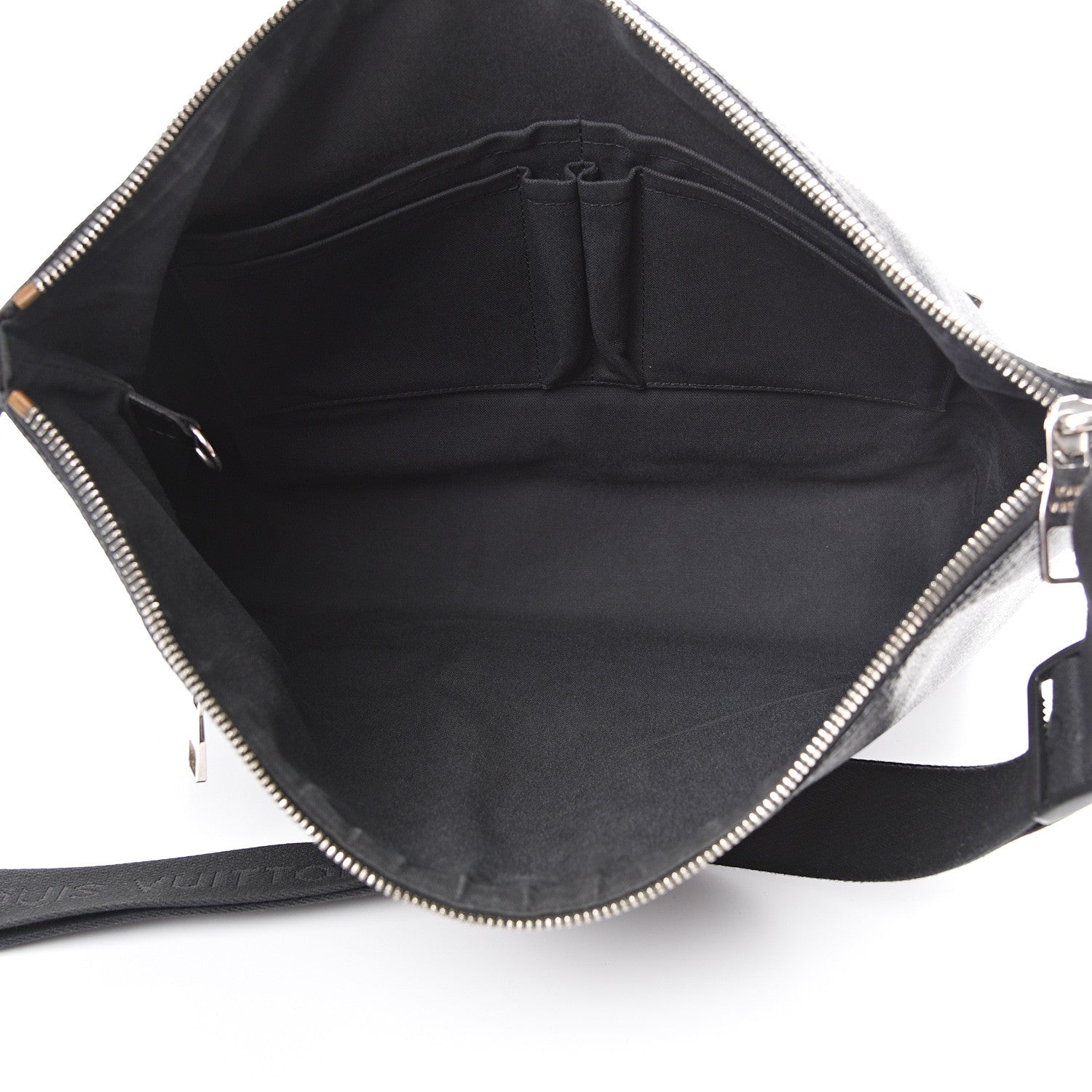 Louis Vuitton Damier Graphite Mick MM 4 of 11