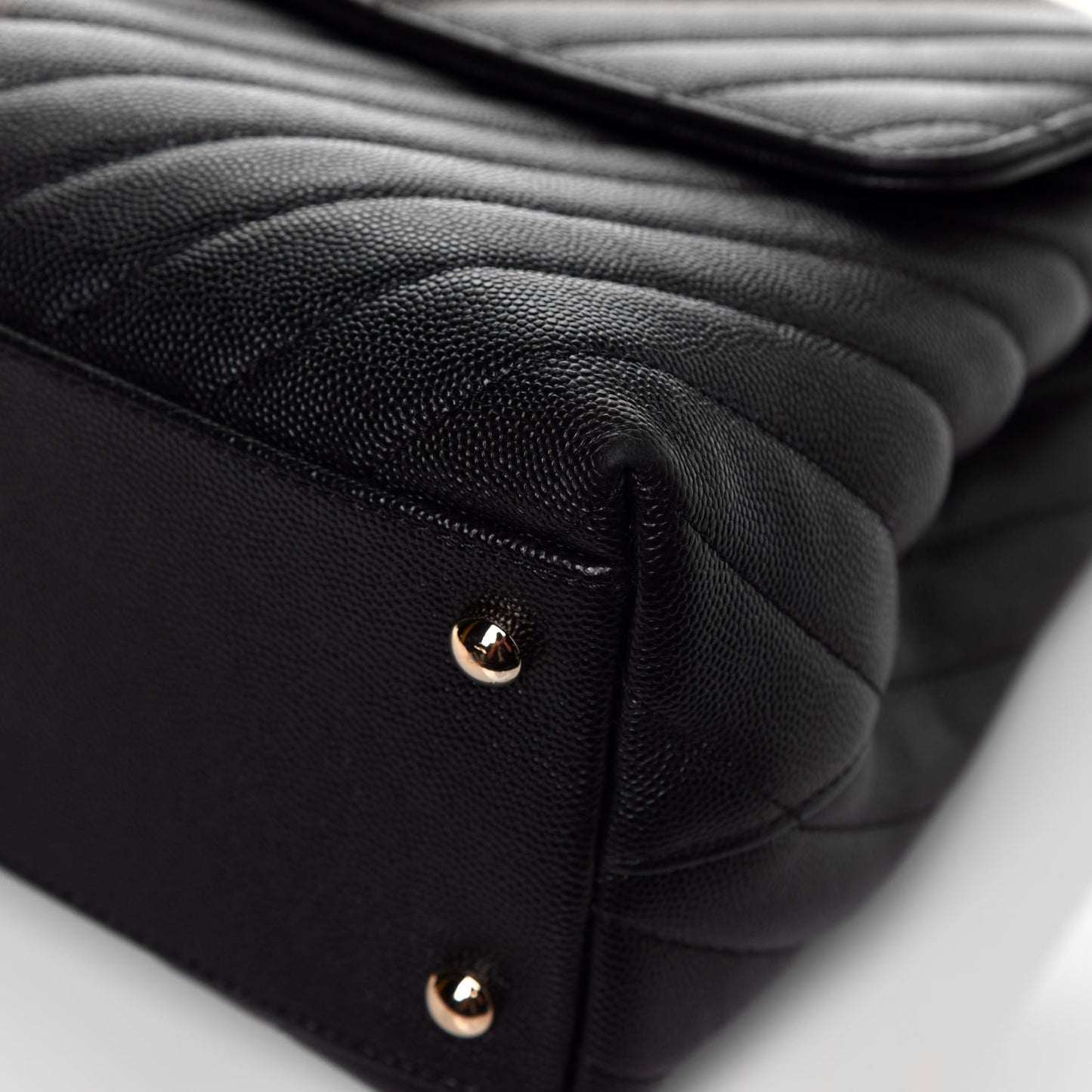 Caviar Chevron Quilted Medium Coco Handle Flap Black
