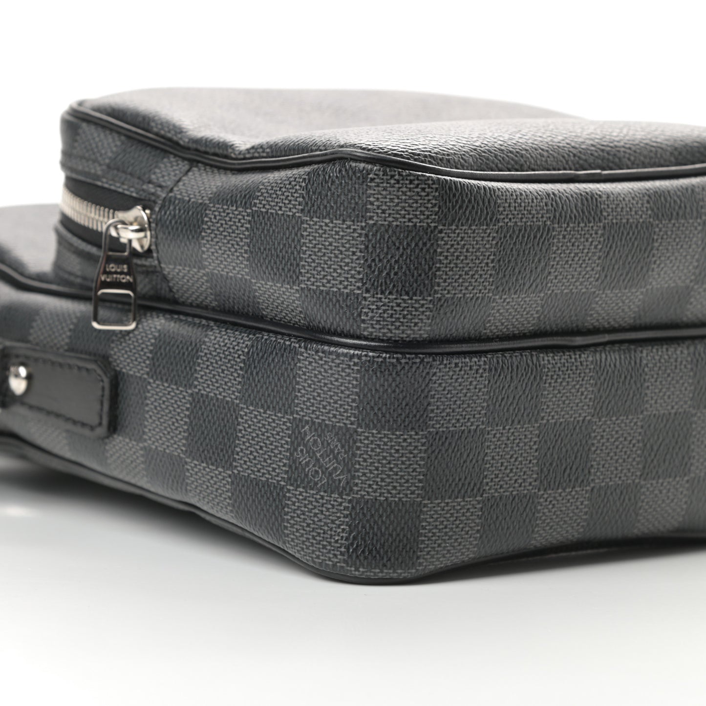 Damier Graphite Rem Bag