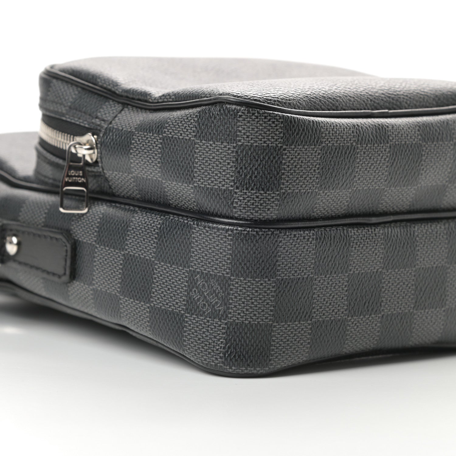 Louis Vuitton Damier Graphite Rem Bag 9 of 10