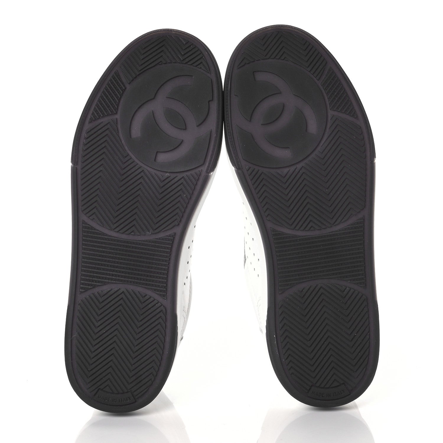 Chanel Grained Calfskin Fabric Womens Logo Sneakers 38.5 White Black 5 of 9