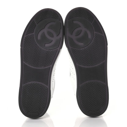 Chanel Grained Calfskin Fabric Womens Logo Sneakers 38.5 White Black 5 of 9
