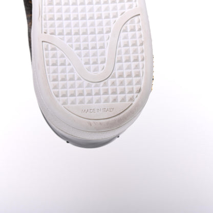 Louis Vuitton Patent Monogram Frontrow Sneakers 34 12 of 12