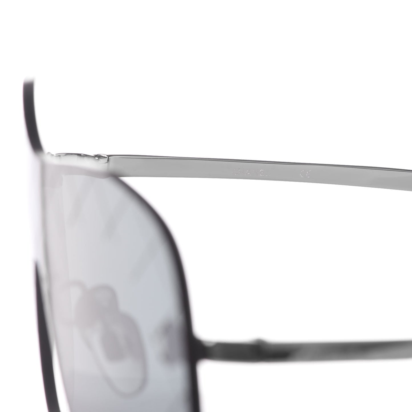 Shield Runway Sunglasses 4215 Silver Grey