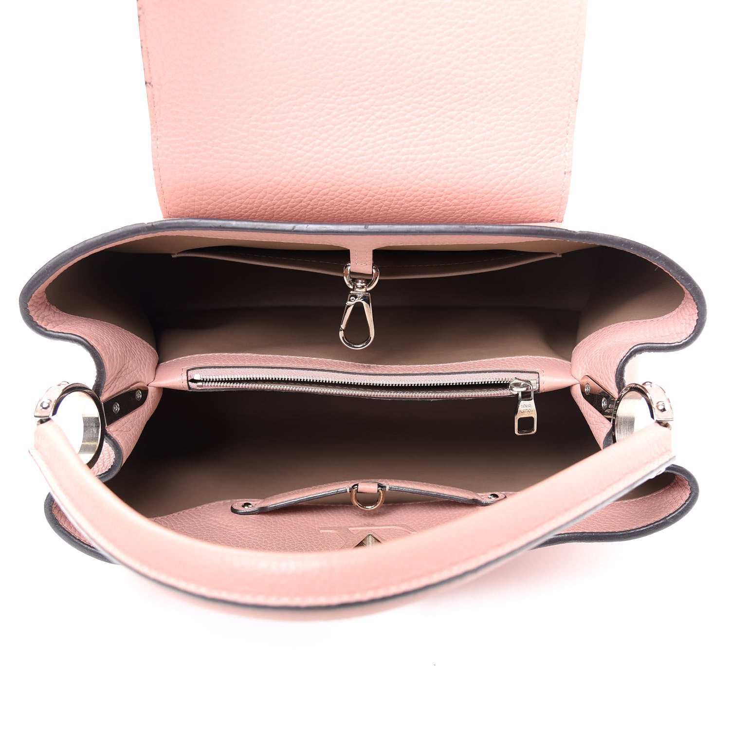Louis Vuitton Taurillon Capucines MM Magnolia 5 of 10