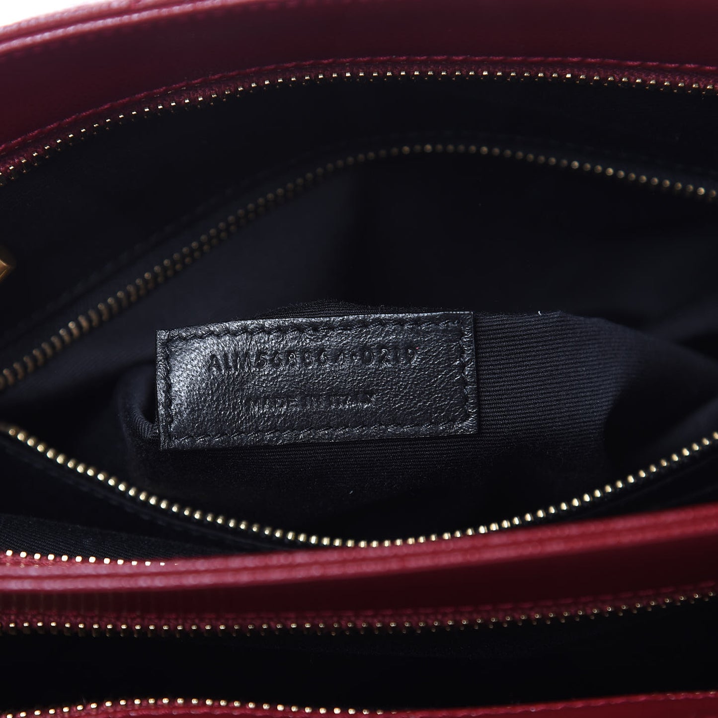 Grain de Poudre Matelasse Chevron Medium Tribeca Shopping Bag Garnet