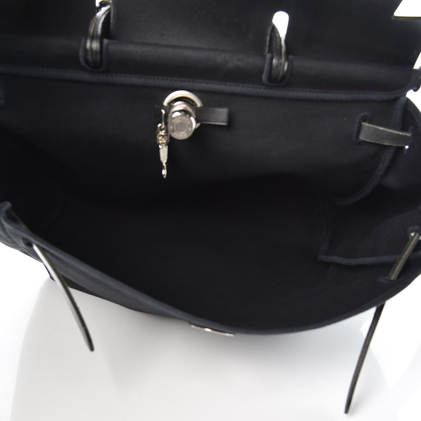 Toile Vache Calfskin Herbag 40 GM Black