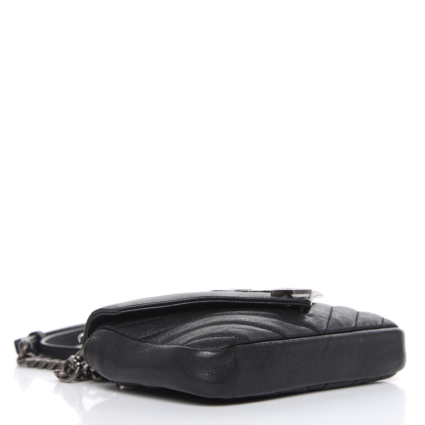 Sheepskin Matelasse Chevron Monogram College Chain Wallet Black