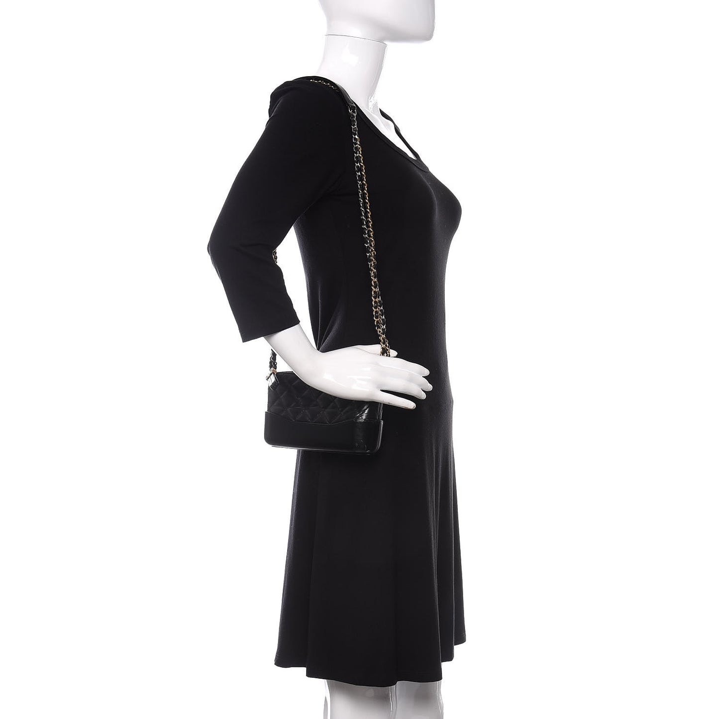 Aged Calfskin Quilted Small Gabrielle Clutch With Chain Black