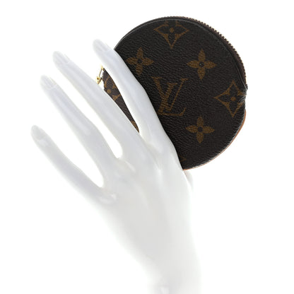 Louis Vuitton Monogram Round Coin Purse 2 of 7