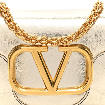 Valentino Garavani Metallic Crackle Effect Calfskin Vlogo Small Loco Shoulder Bag Platino 7 of 9