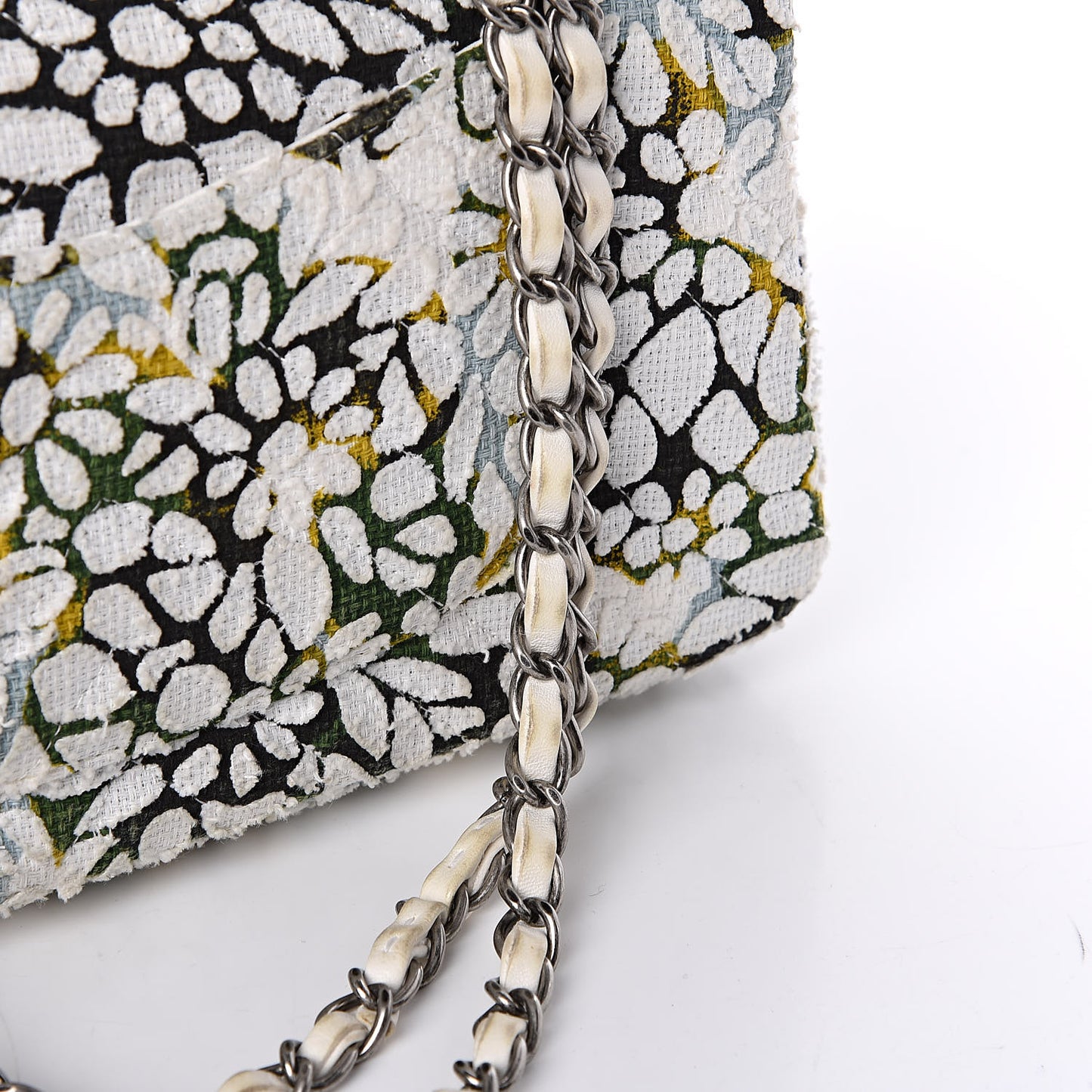 Tweed Quilted Medium Floral Double Flap White