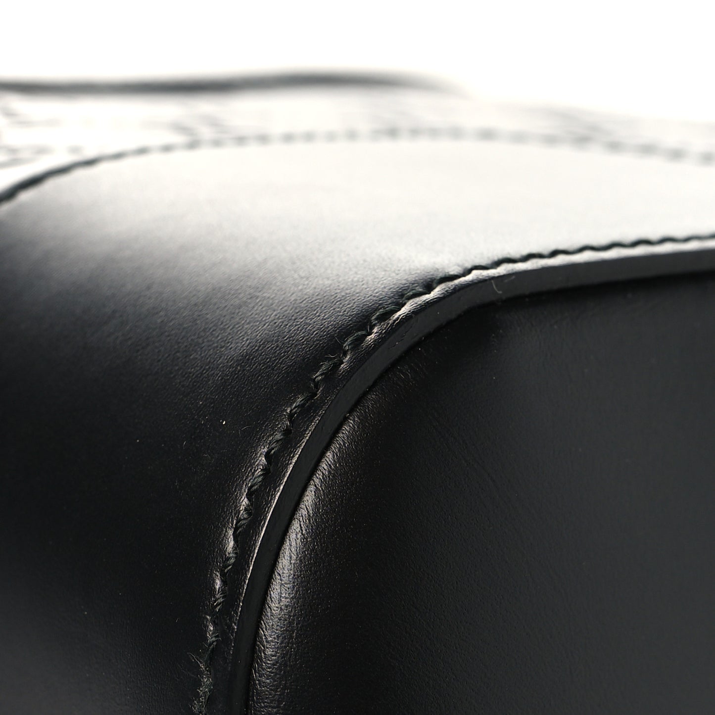 Guccissima Signature Medium Duffle Black