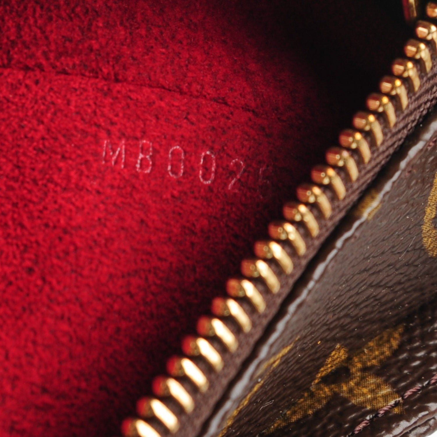 Louis Vuitton Monogram Multipli-Cite 7 of 7
