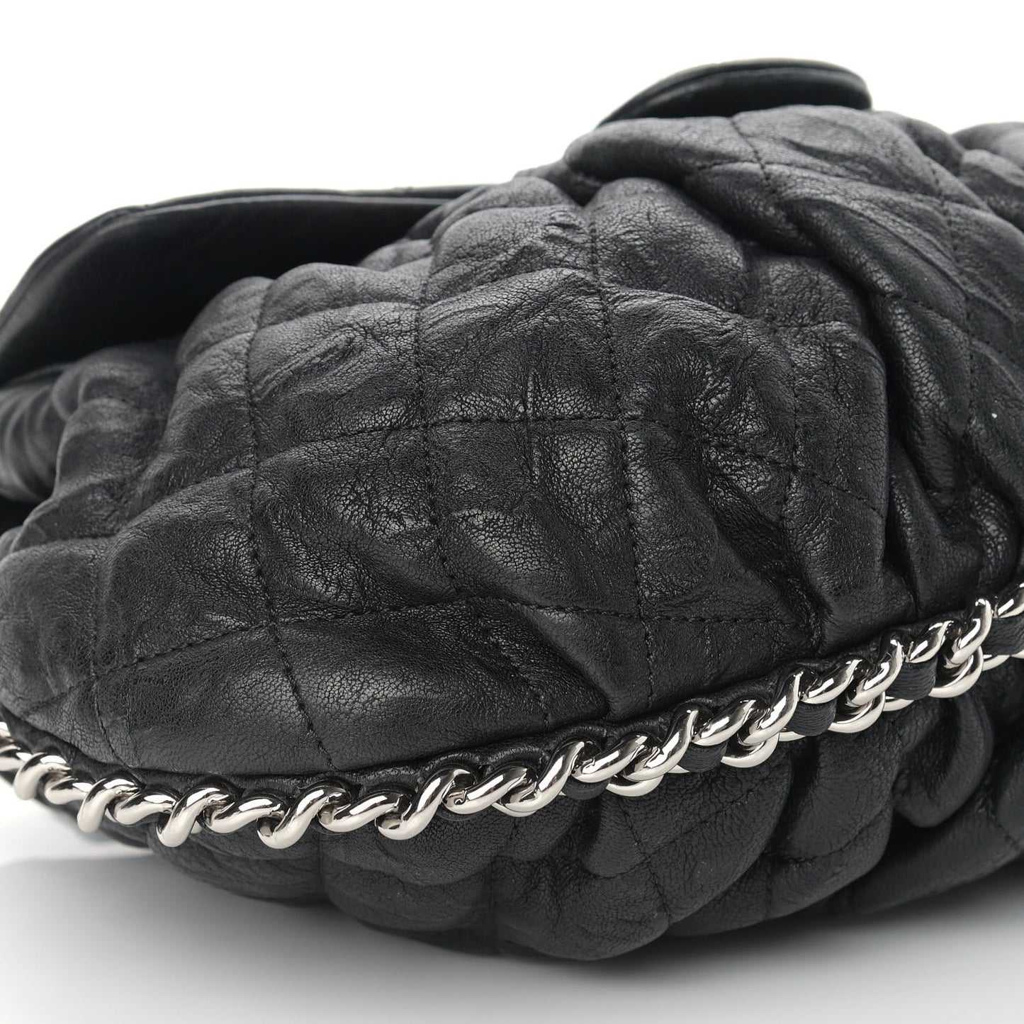 Washed Lambskin Quilted Medium Chain Around Messenger Black