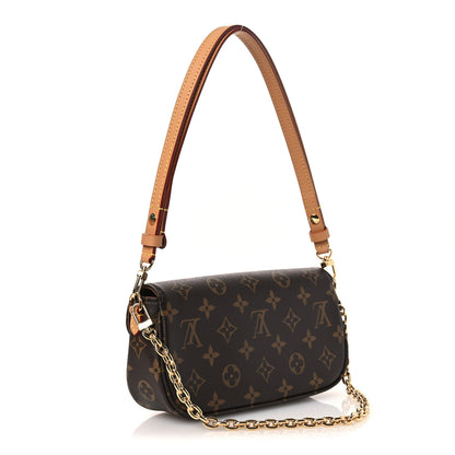 Louis Vuitton Monogram Ivy Wallet On Chain 2 of 10