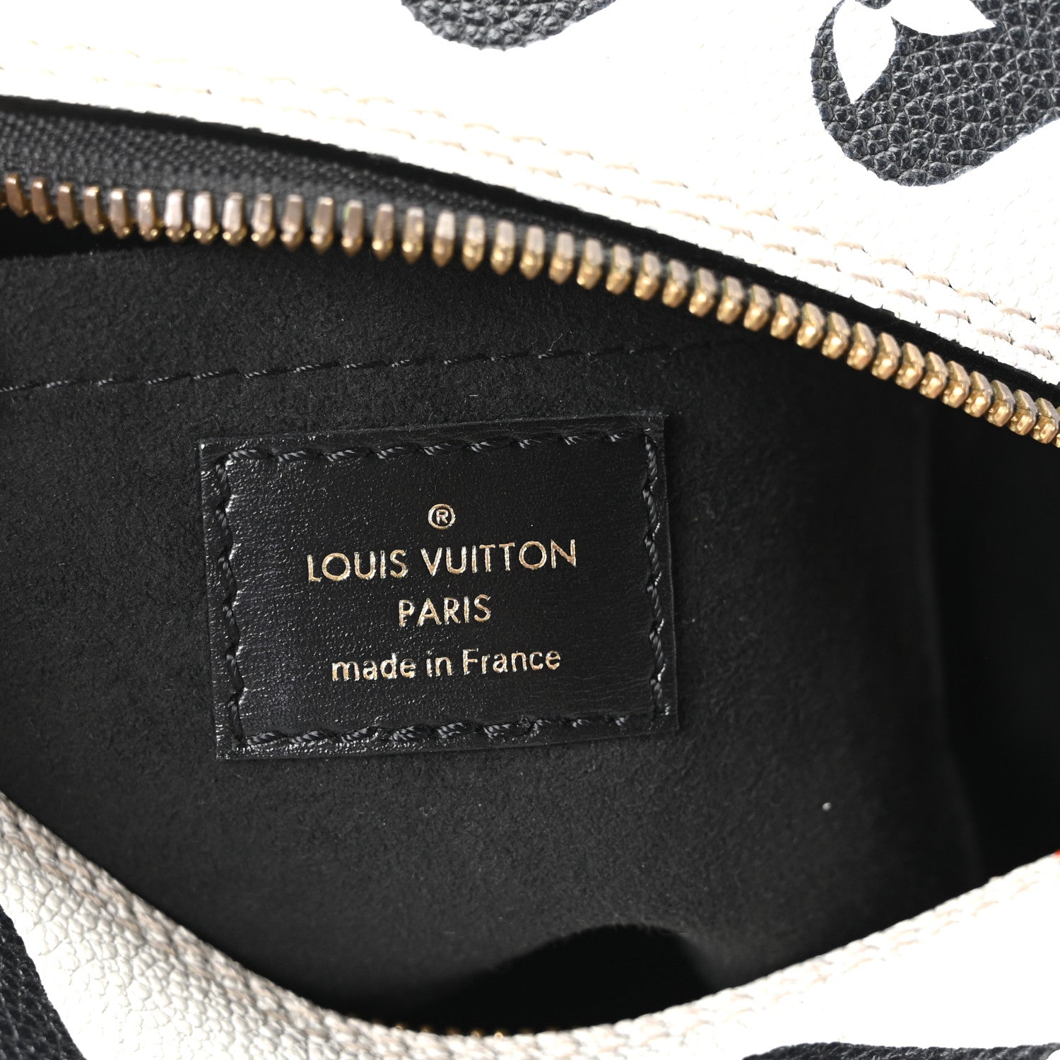 Louis Vuitton Taurillon Game On Square Dice Bag White 6 of 9