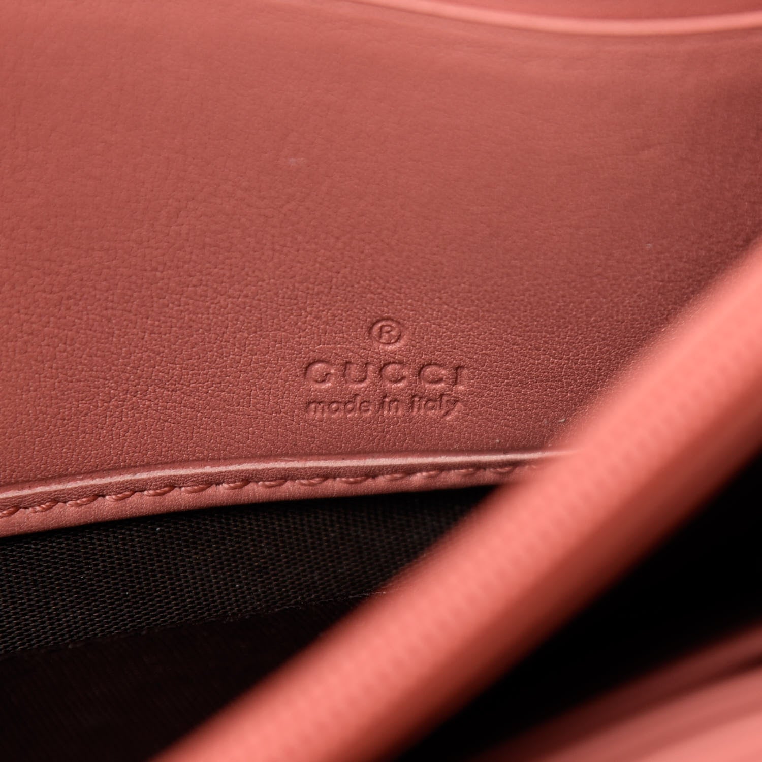 Gucci Patent Microguccisima Lovely Heart Continental Wallet Peonia Flower 6 of 8